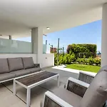 아파트 Vivi Homes - Cameron Pool, Patio, Garden &