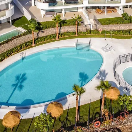 Vivi Homes - Cameron Pool, Patio, Garden&beach