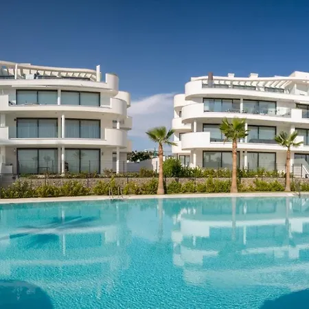 Vivi Homes - Cameron Pool, Patio, Garden & * Fuengirola